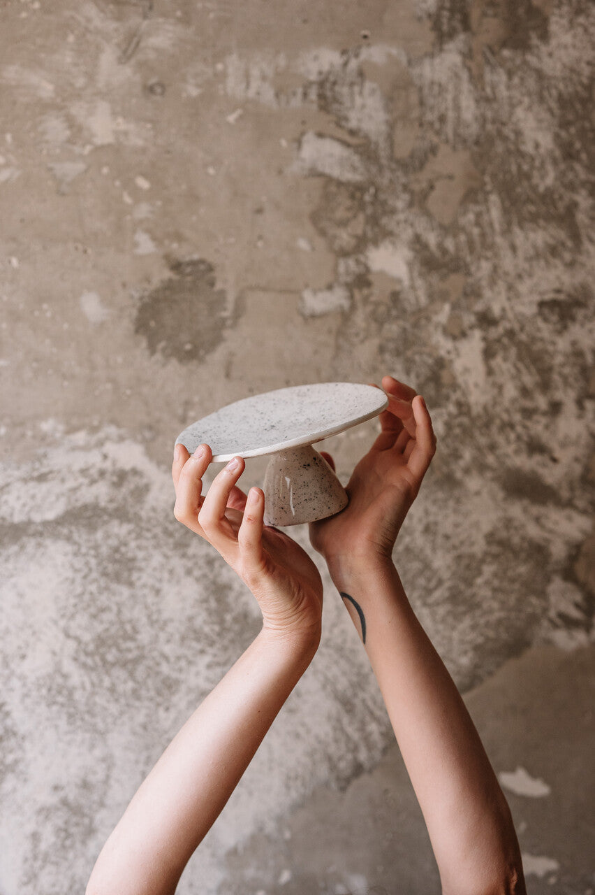 Cake Stand Freckles