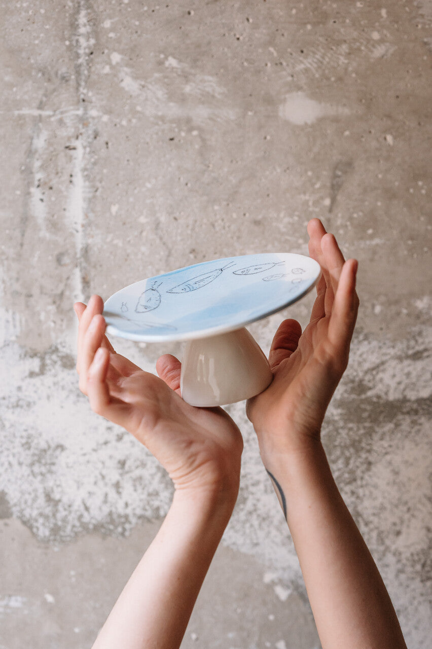 Cake Stand Ocean Whispers
